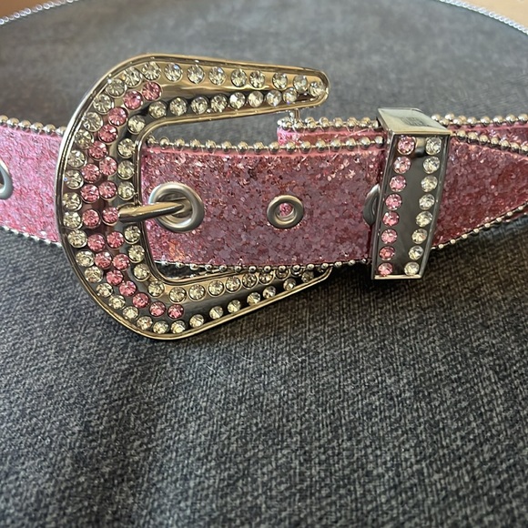 Women’s pink rhinestone belt - Picture 2 of 6